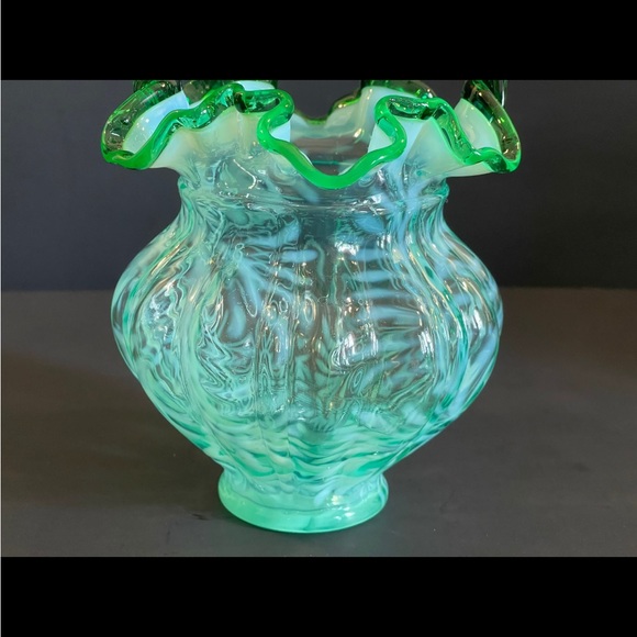 FENTON GLASS BASKET RARE - Picture 6 of 8